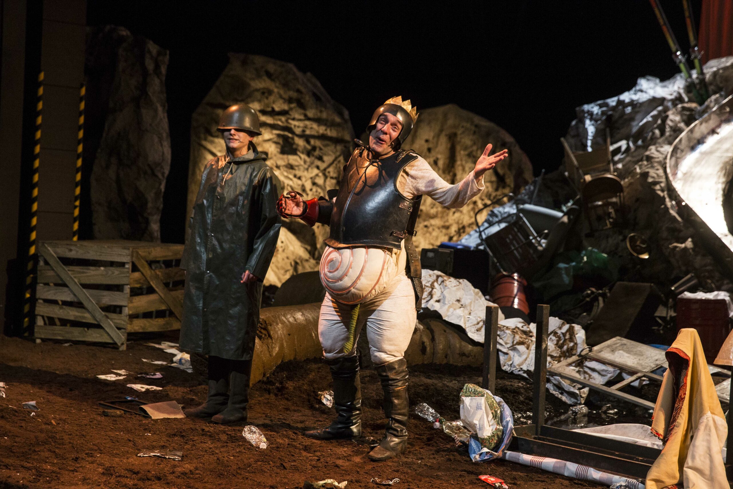 Ubu roi de Alfred Jarry : fatrasie collective au TNP - Théâtre National ...