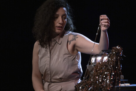 Photo 2 Photo du spectacle "Silence, ça tourne" de Chrystèle Khodr