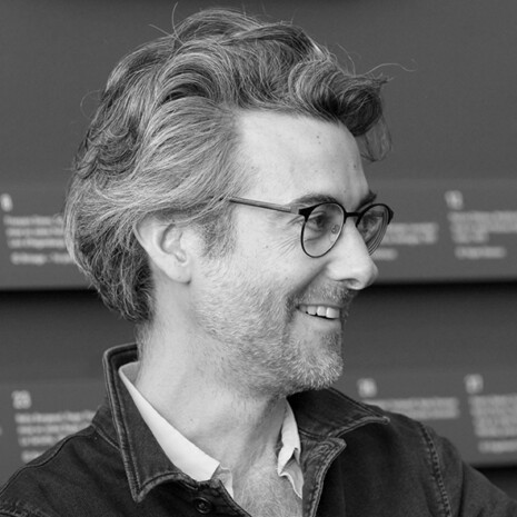 Illustration Portrait en Noir et Blanc de Jean Bellorini